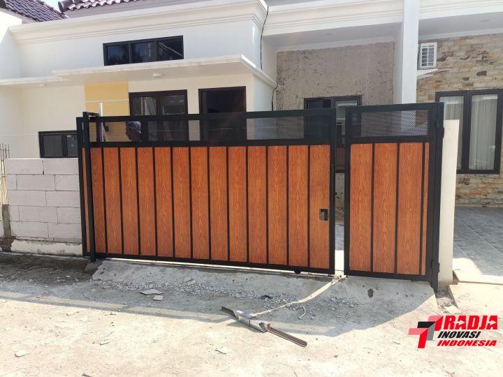 Pagar di Balikpapan